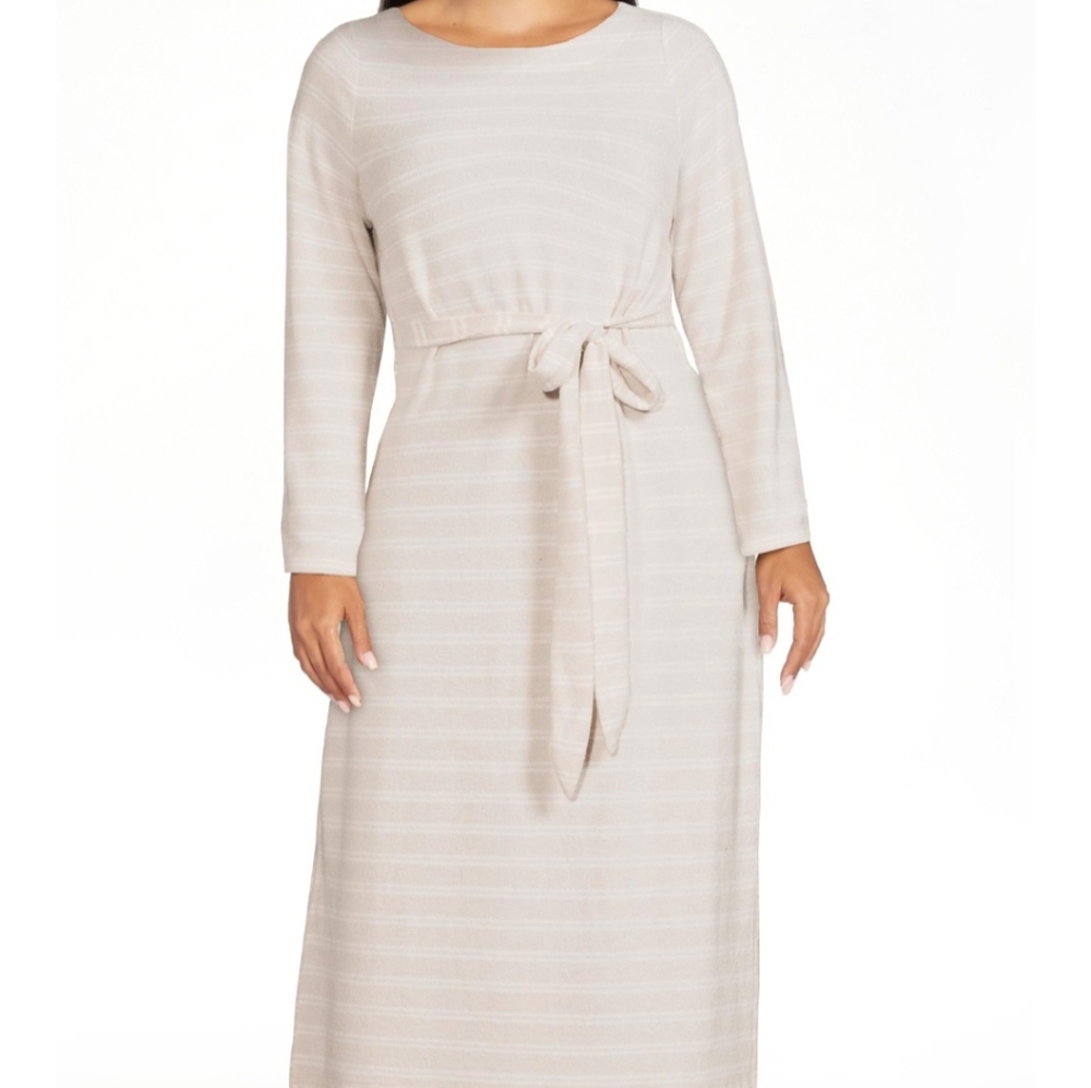 Time and Tru Women's Hacci Dress with Long Sleeves